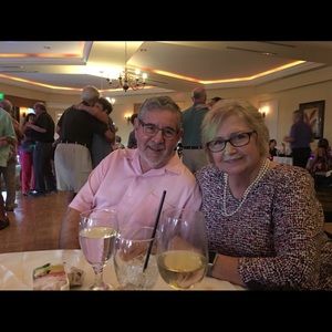 Meet your Posher, Lorraine